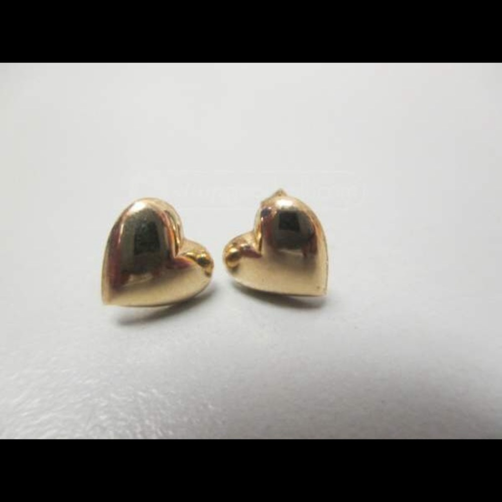 Source Unknown Polished Gold Heart Stud Earrings